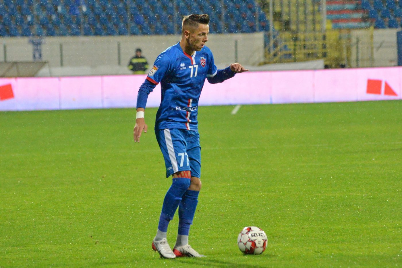 george cîmpanu semnează cu universtatea craiova transfer