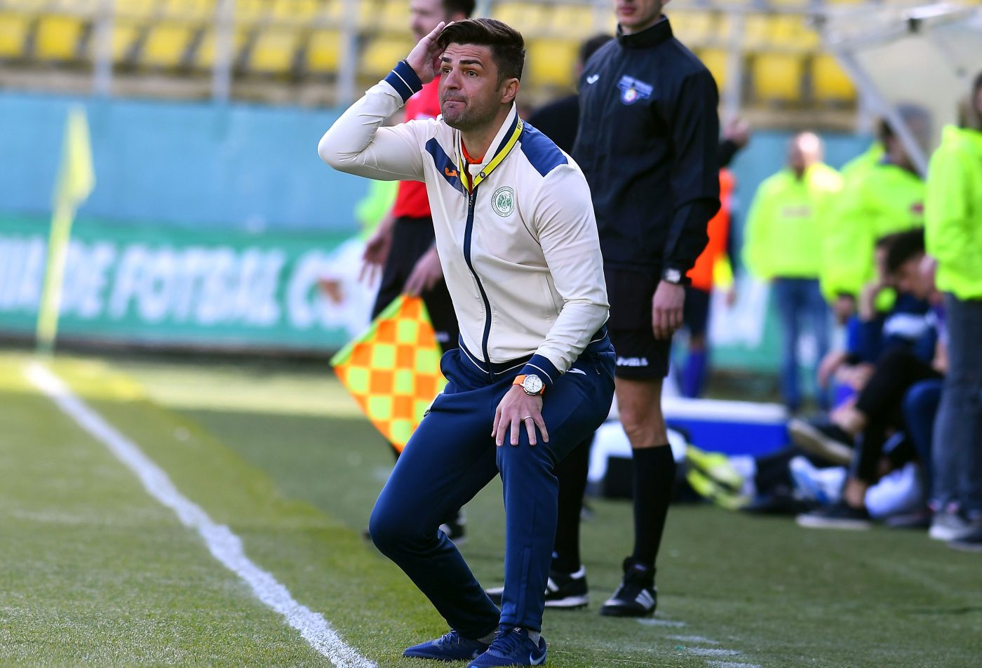 Florin Bratu e istorie pentru Chiajna! Salariile fotbaliștilor au rupt vestiarul, dar președintele Tănase vrea să-și dea antrenorul afară: „N-au valoare și caracter” | EXCLUSIV