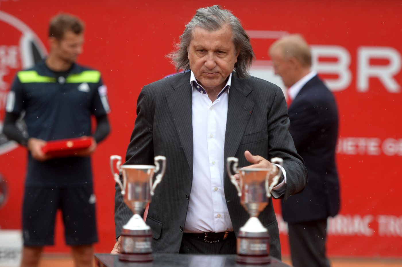 Ilie Năstase le închide gura celor care au spus că e în pragul falimentului: „Să le arăt contul din bancă? România e singura țară în care mă simt sărac!” | EXCLUSIV