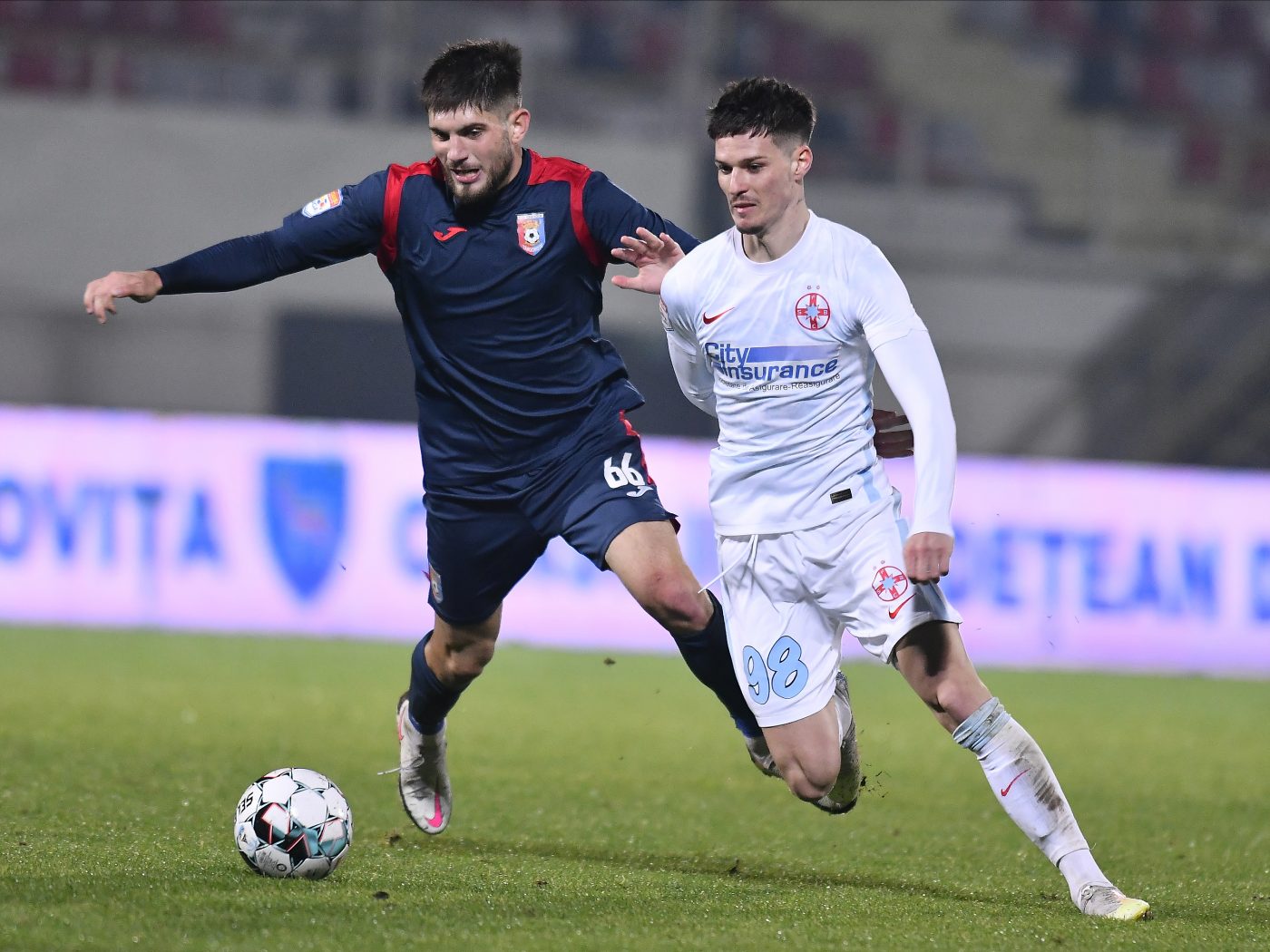 Alexandru Iacob, fundașul comparat cu Belodedici, mărturie sfâșietoare. „Tătărușanu rupea sala în două la FCSB, eu jucam cărți în vestiar!”. Ce sfat i-a dat Mirel Rădoi 
