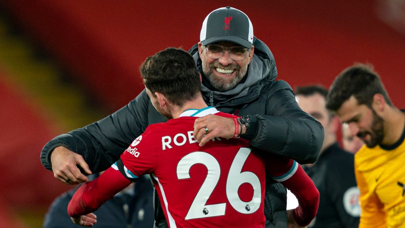 În Premier League se joacă pentru locul 1: Pronostic în cota 2.10 la Liverpool – Tottenham!