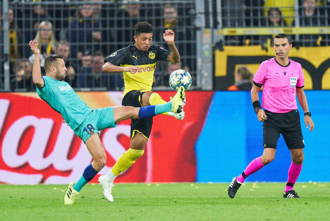 Directorul executiv al Borussiei Dortmund aruncă bomba pe piața transferurilor: Jadon Sancho este de vânzare!