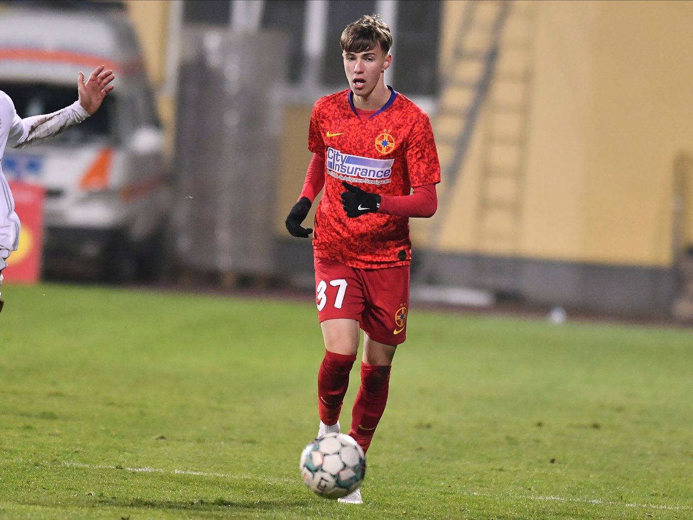 Turris Turnu Măgurele, cât pe ce să i-l „fure" pe Octaivan ...