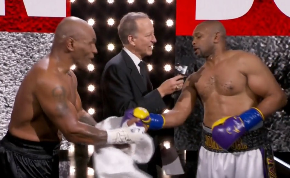 Cum s-a încheiat marele meci de box disputat la Los Angeles între Mike Tyson și Roy Jones Jr. ! „Când te lovește omul ăsta… Nu contează cu ce și unde, totul doare”