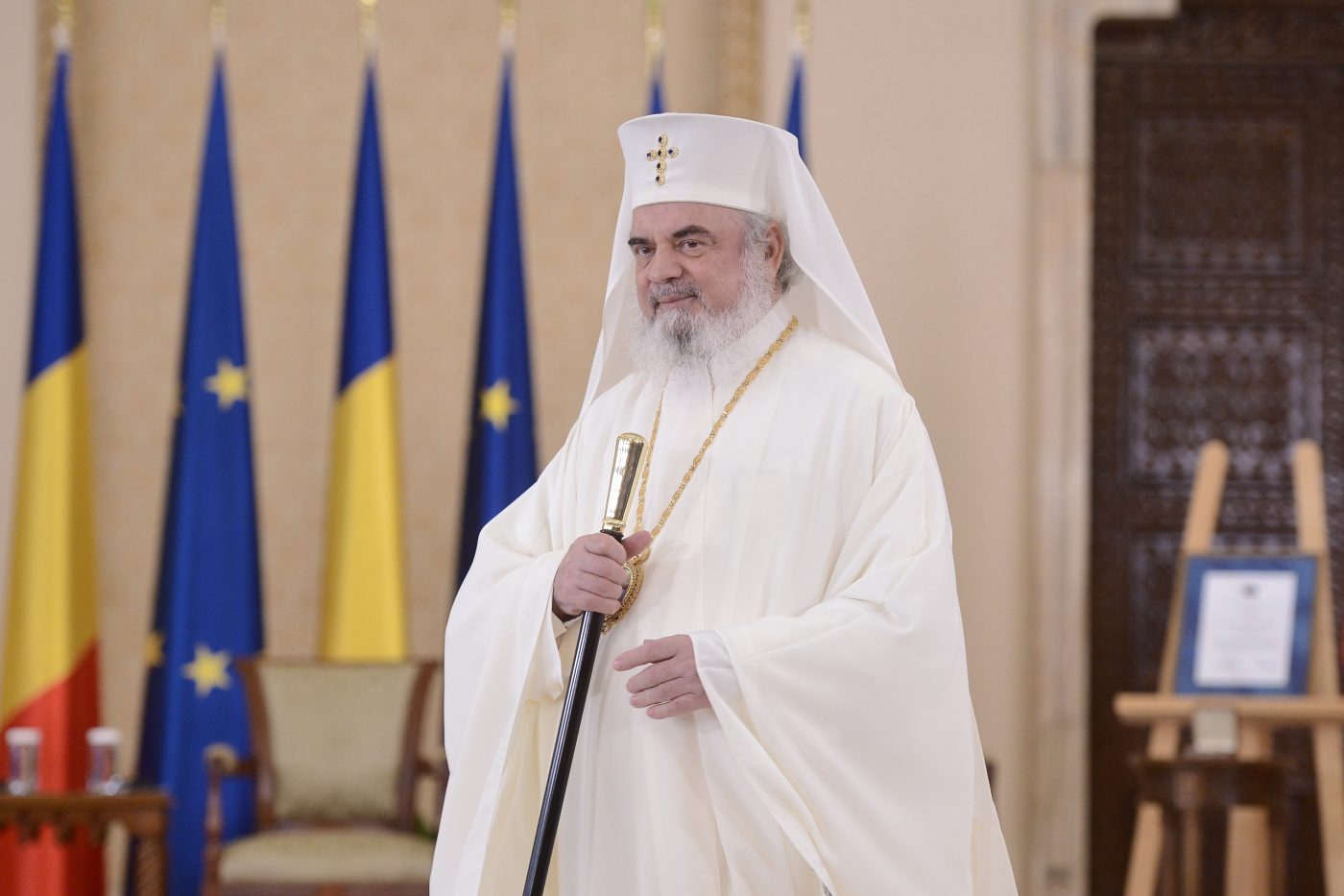 Gigi Becali aruncă în aer dezvăluirile Patriarhului și face anunțul care bagă în ceață, din nou, toți credincioșii: „Nu s-a vaccinat! Știu sigur”. Din ce motiv ar fi spus, de fapt, Preafericitul Daniel că s-a imunizat