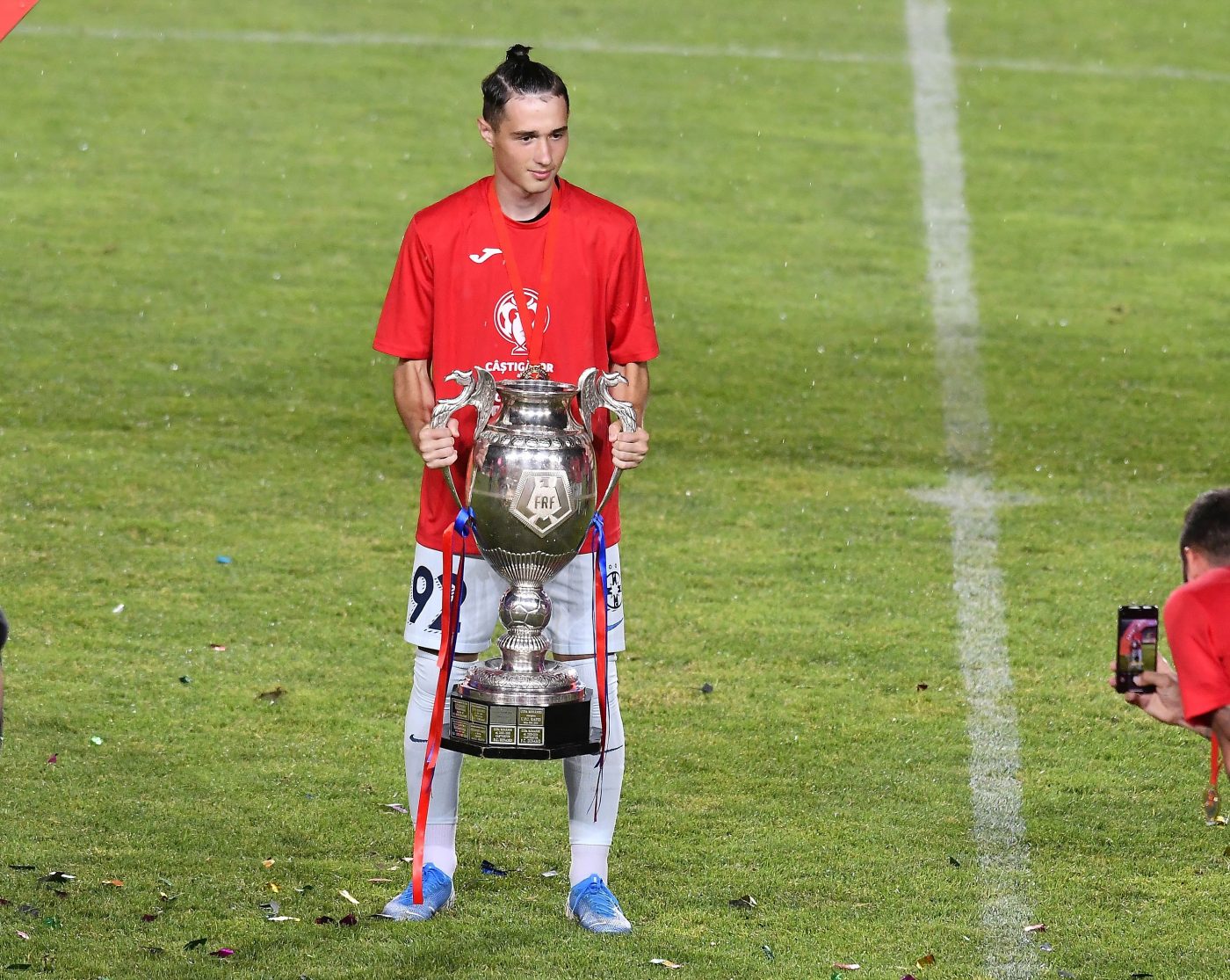 Adrian Niță, clauză de 150 de milioane de euro! Gigi Becali speră să se îmbogățească de pe urmele fotbalistului care joacă în Liga 2