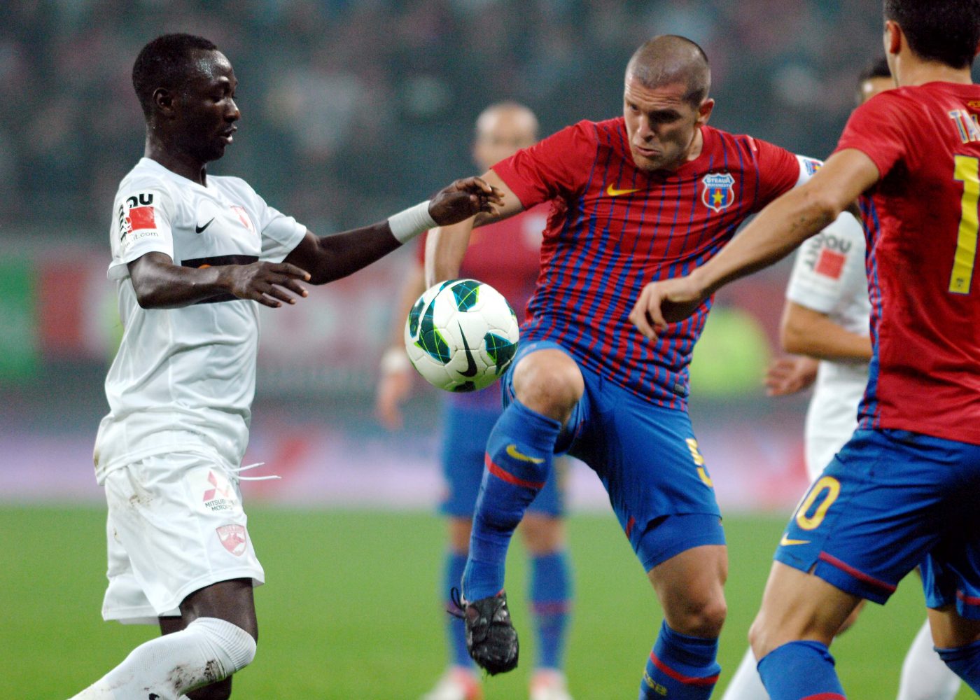 Alex Bourceanu speră ca rivala Dinamo să nu retrogradeze: „E o echipă din cele mari ale României!”