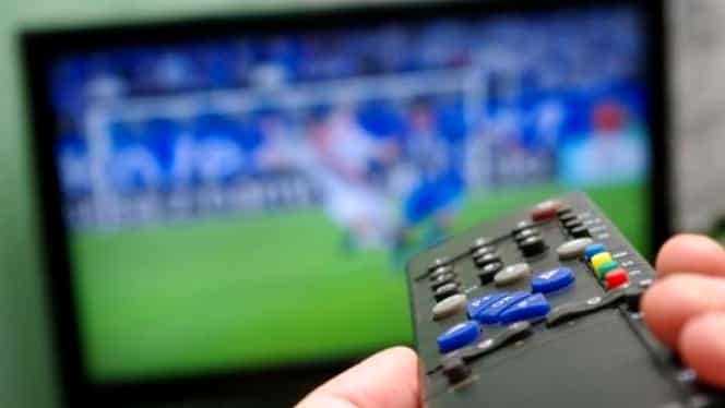 Cine transmite la TV Universitatea Craiova – FCSB, derby-ul etapei 14 din Liga 1
