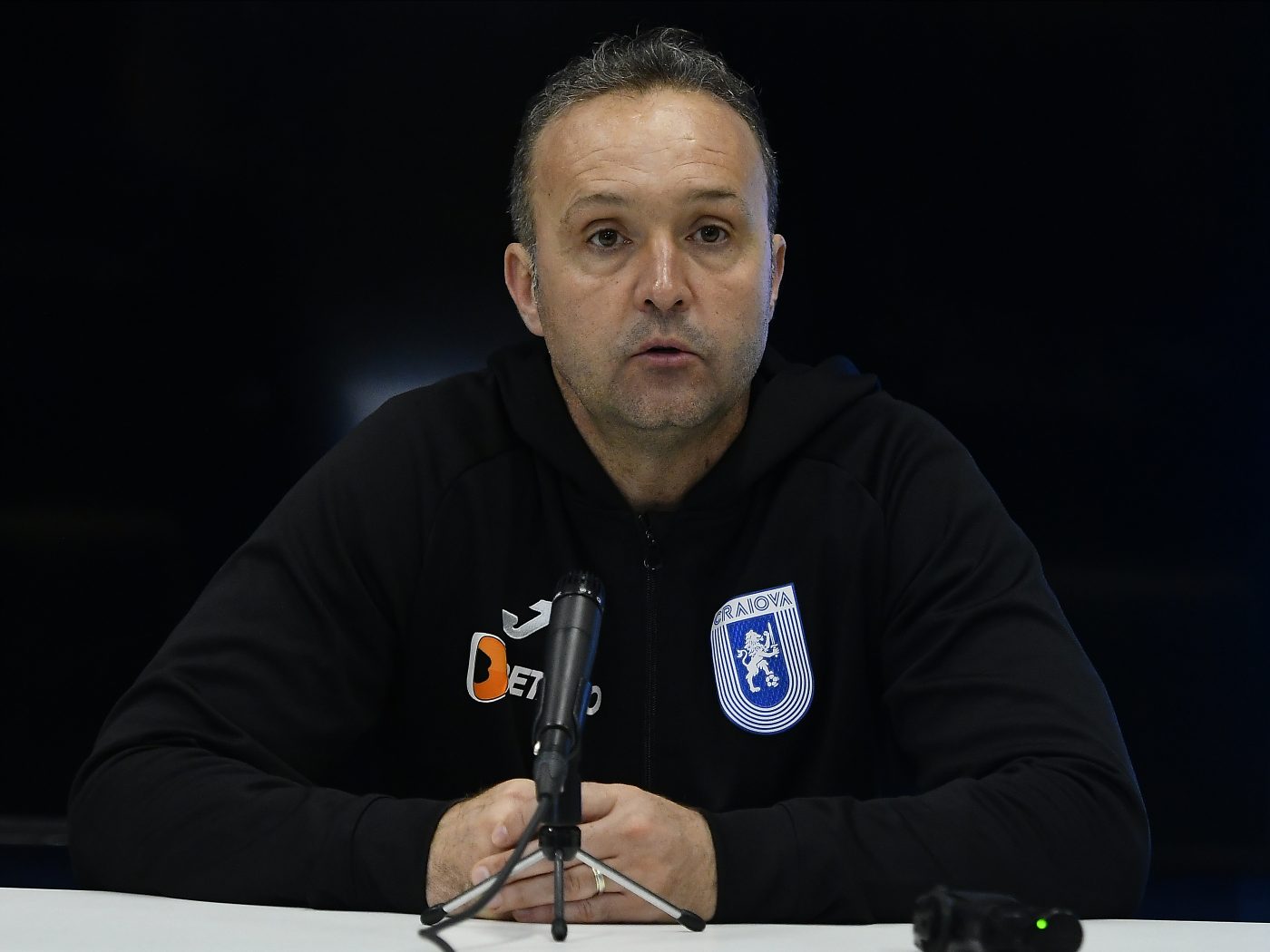 Corneliu Papură, descris de un jucător născut în Bănie. „Nu este perceput ca un antrenor principal!”