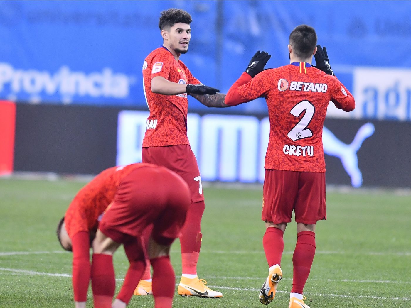 Universitatea Craiova – FCSB 0-2, Live Video Online în etapa a 14-a din Liga 1 | Dennis Man, aproape de a face „tripla”!