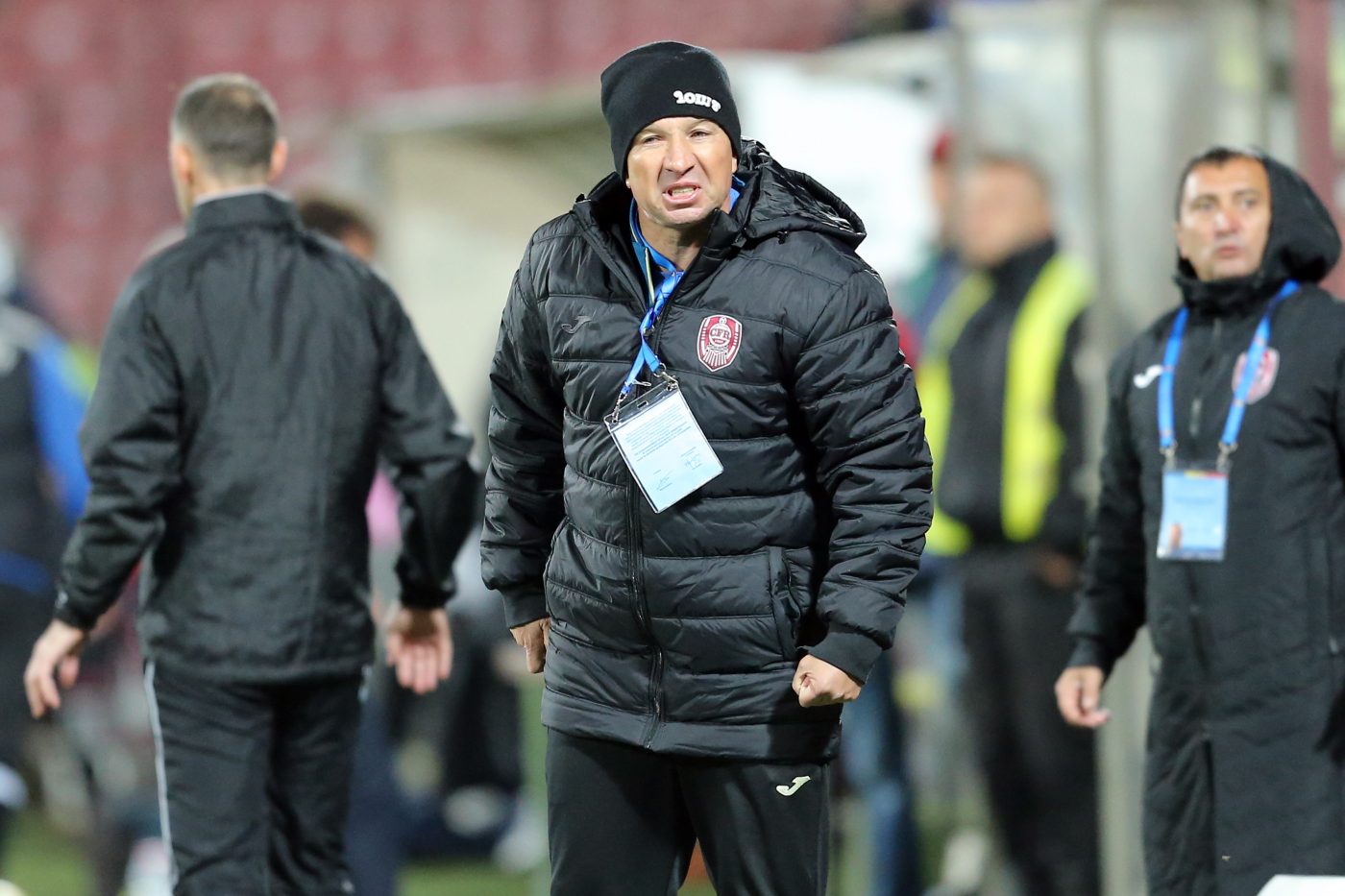 Dan Petrescu, propus la Chelsea! Fanii echipei londoneze sunt furioși pe Frank Lampard și s-au gândit la fostul antrenor de la CFR Cluj