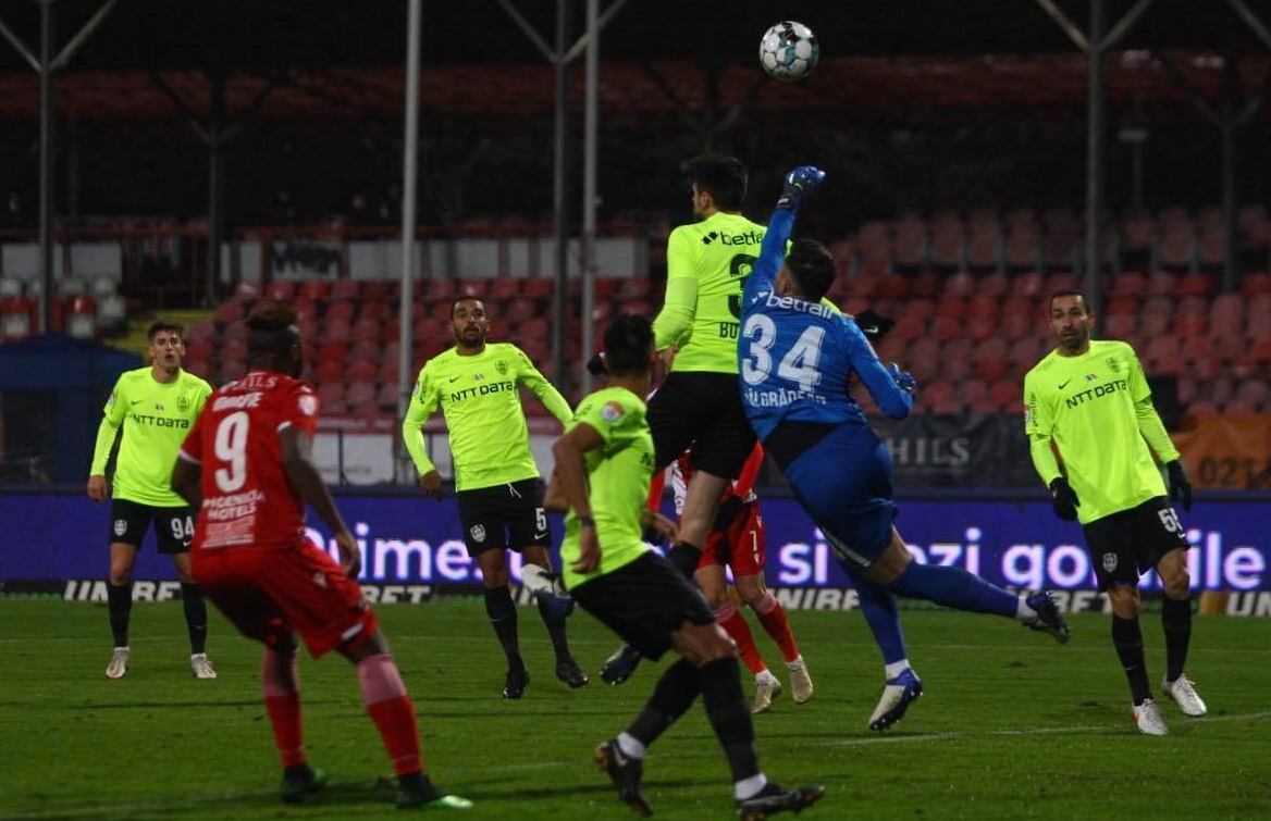 Dinamo – CFR Cluj 0-2. Campioana s-a impus după golurile lui Debeljuh și Păun | Video Online în etapa a 14-a din Liga 1