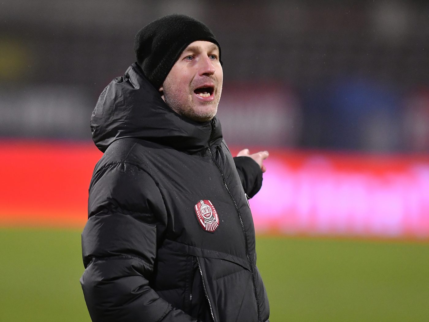 Edi Iordănescu, reacție surprinzătoare, după ce la Cluj s-a vorbit iar despre titlu: „M-a deranjat asta! Sunt supărat” Ce le reproșează jucătorilor după victoria cu Clinceni