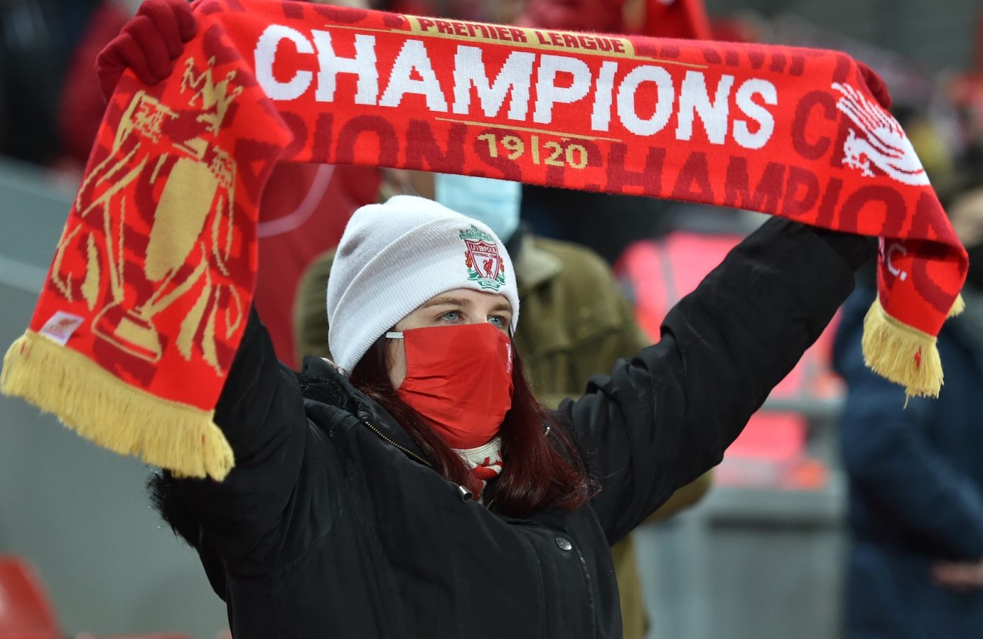Fanii lui Liverpool s-au întors în tribune după aproape un an! Imagini impresionante de pe „Anfield”. Campioana a făcut show cu Wolves | FOTO & VIDEO