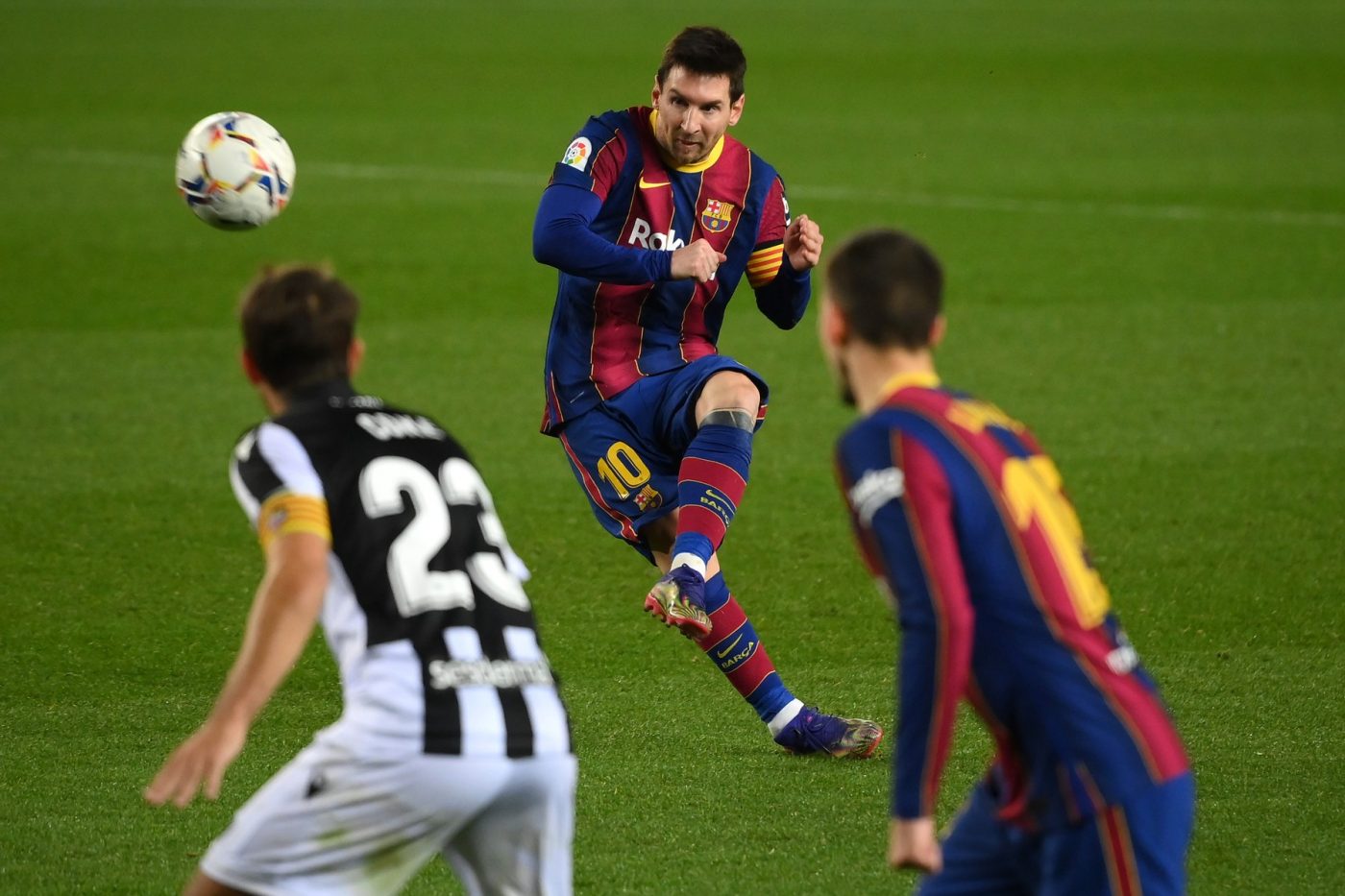 Leo Messi o scoate pe Barcelona din criză! Gol superb reușit de starul argentinian, care l-a egalat pe legendarul Pele