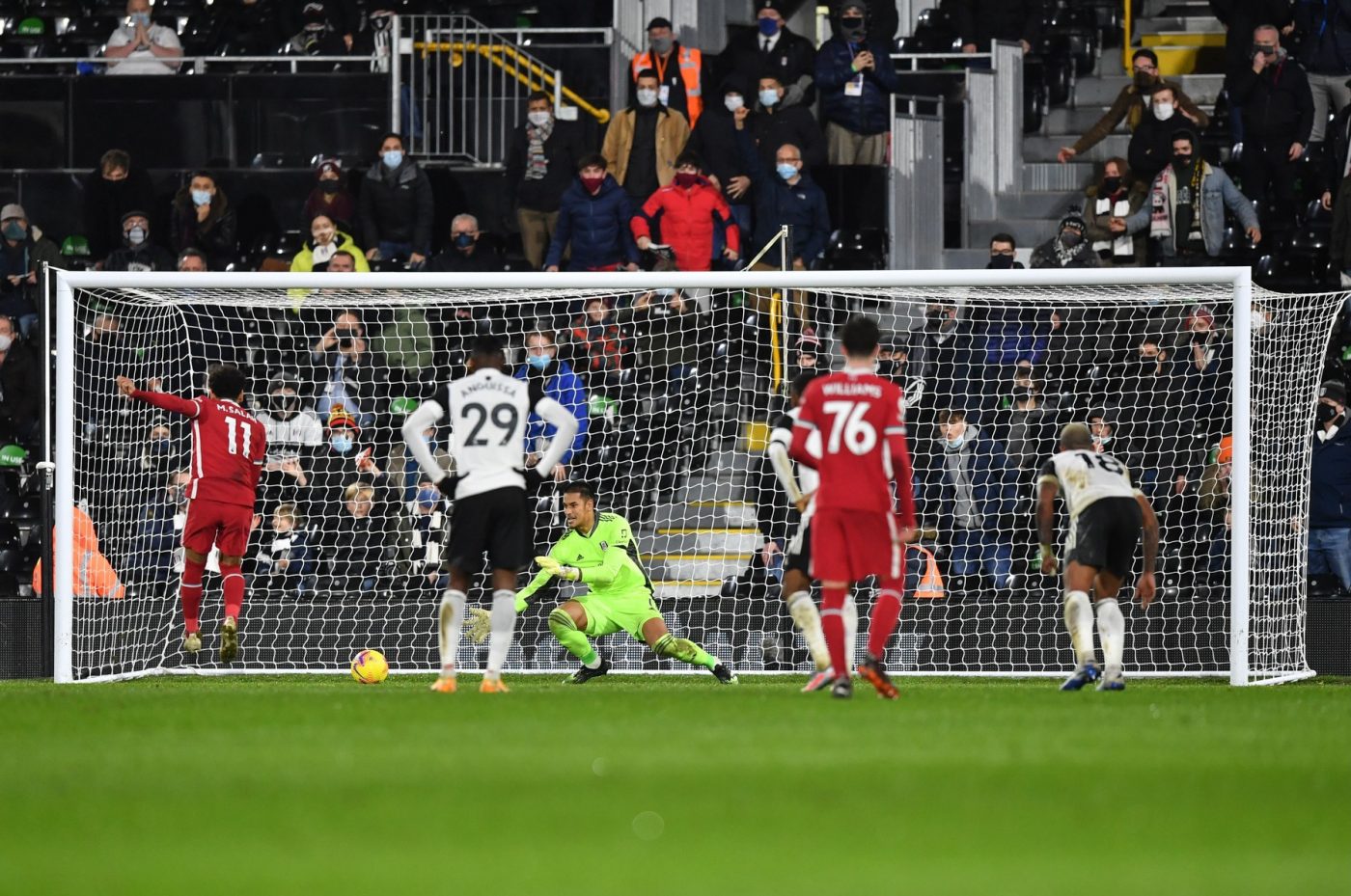 Liverpool și săptămâna nebună din Europa! Campioana Angliei a fost salvată iar de Salah, dar a ratat o șansă mare să ajungă pe primul loc