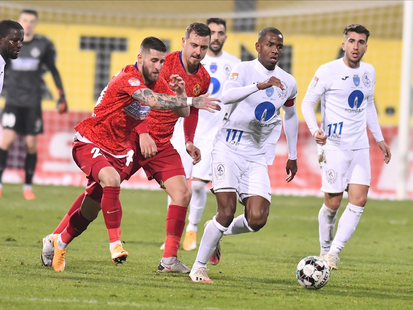 Gigi Becali stă la pândă! Atacantul dorit insistent la FCSB a făcut anunțul: „Clubul știe ce îmi doresc eu!”