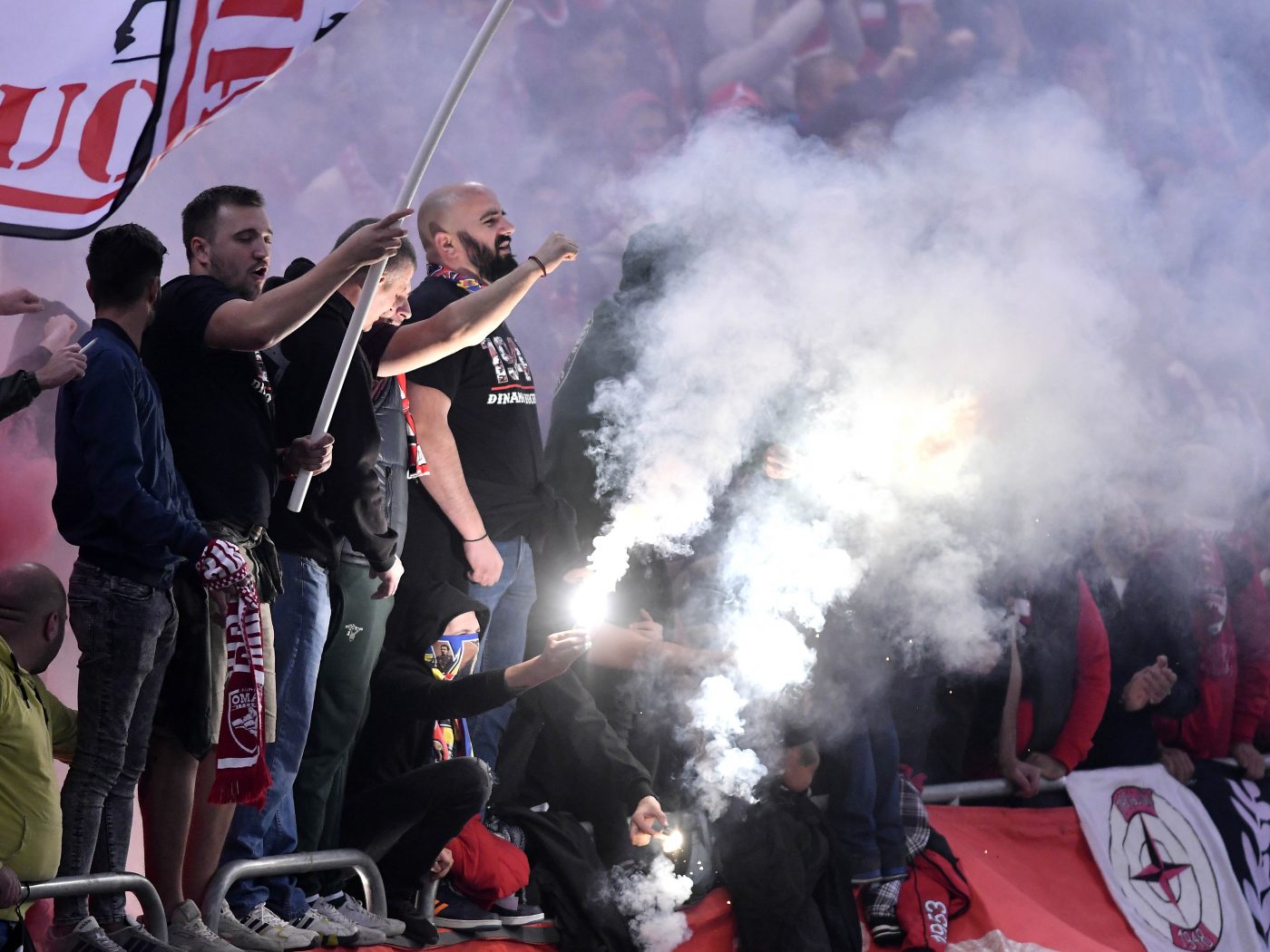 Fanii lui Dinamo, gest superb la Săftica! Ce s-a întâmplat în cantonamentul „câinilor”: „Am primit promisiunea asta” | VIDEO