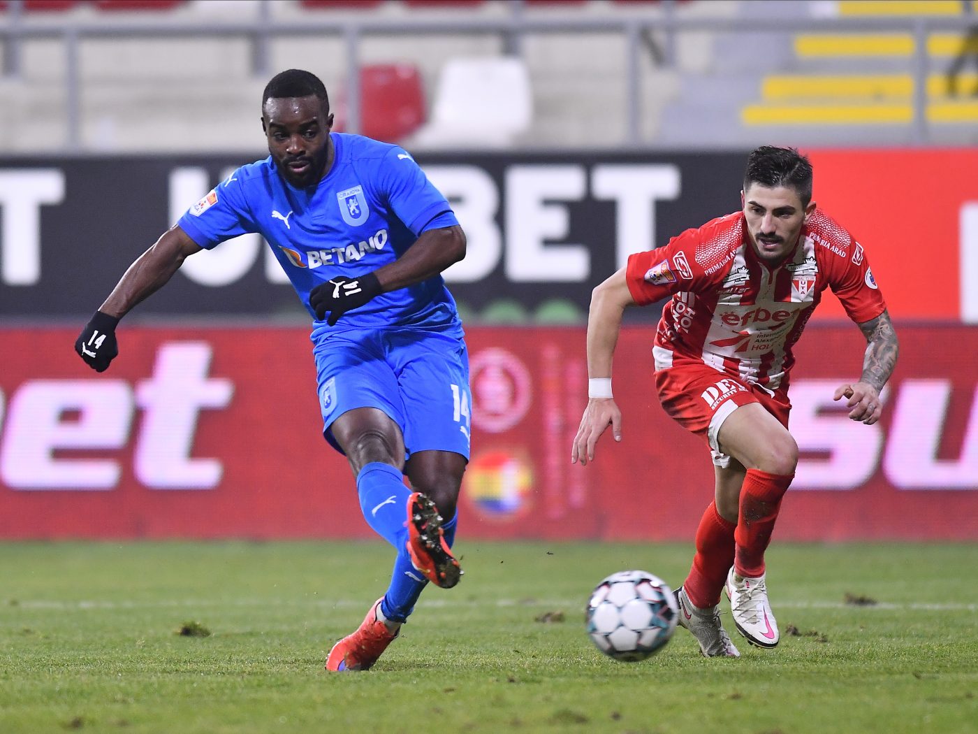 UTA Arad – Universitatea Craiova 1-2, Live Video Online. Spectacol total! Cicâldău și Ofosu, goluri de senzație, Benga a fost eliminat