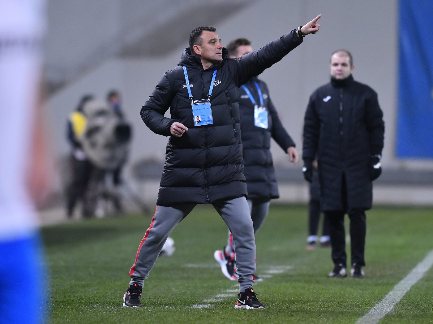 Toni Petrea, încântat după ce FCSB a învins la Craiova și a trecut pe primul loc. „Faptul că marcăm multe goluri e îmbucurător pentru noi”