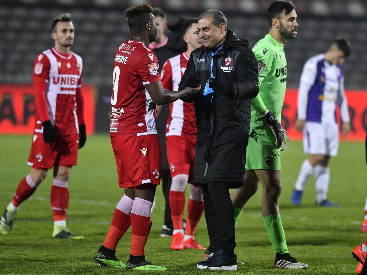 Ionel Gane, replica zilei pentru spaniolii de la Dinamo care „au uitat” de salarii. „Lăsați-mă să cred în Moș Crăciun decât în chicos de la proxima semana”