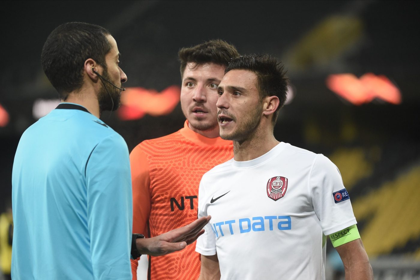 Șefii CFR-ului nu și-au revenit din șoc și dezvăluie: „Ei nici n-au cerut penalty! O decizie de arbitraj ne trimite acasă”