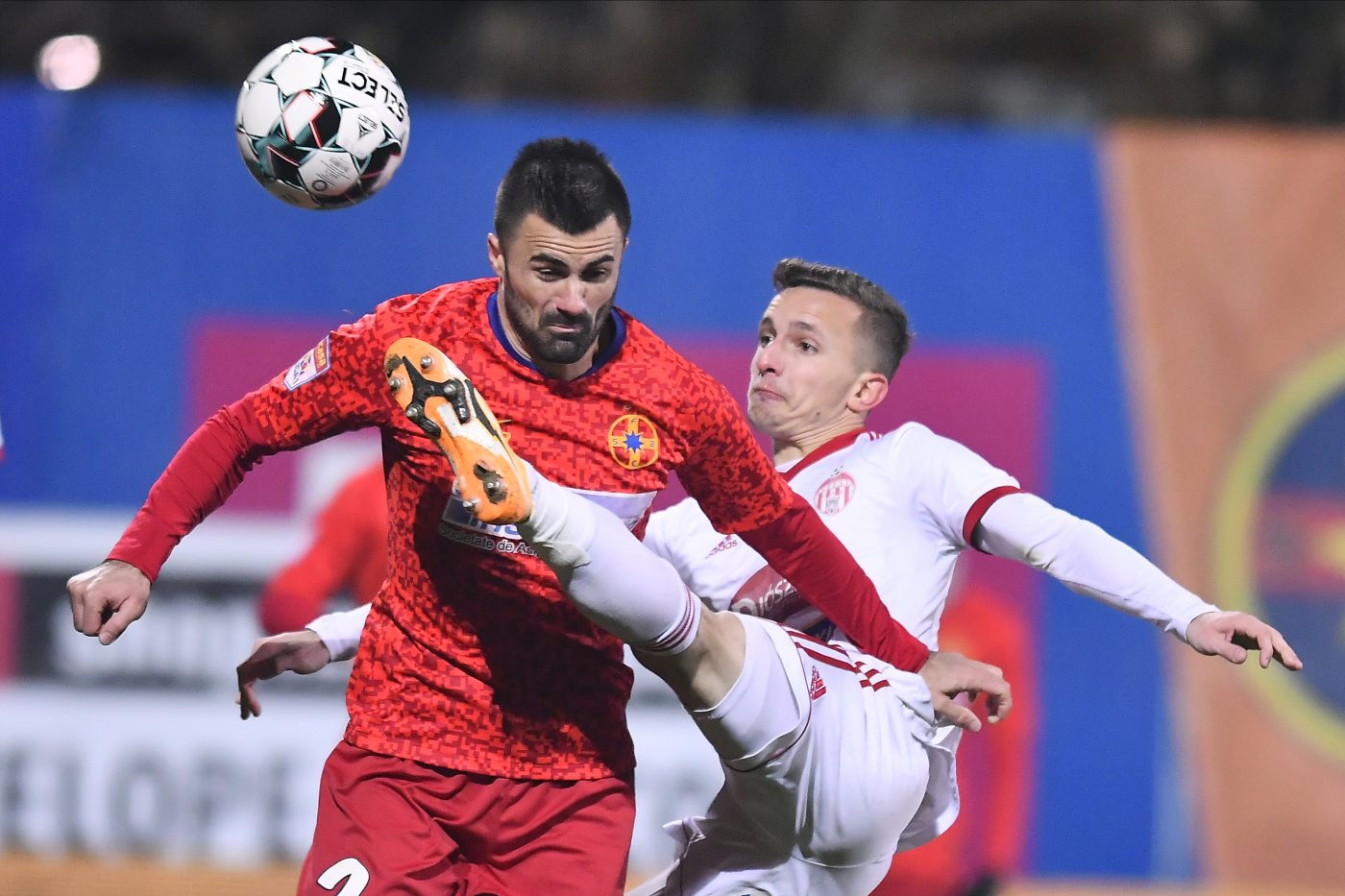 Viitorul – FCSB, ora 20:00, Live Video Online în etapa a 17-a din Liga 1 | Valentin Crețu, OUT din primul 11! Adrian Șut, titular! ECHIPELE DE START