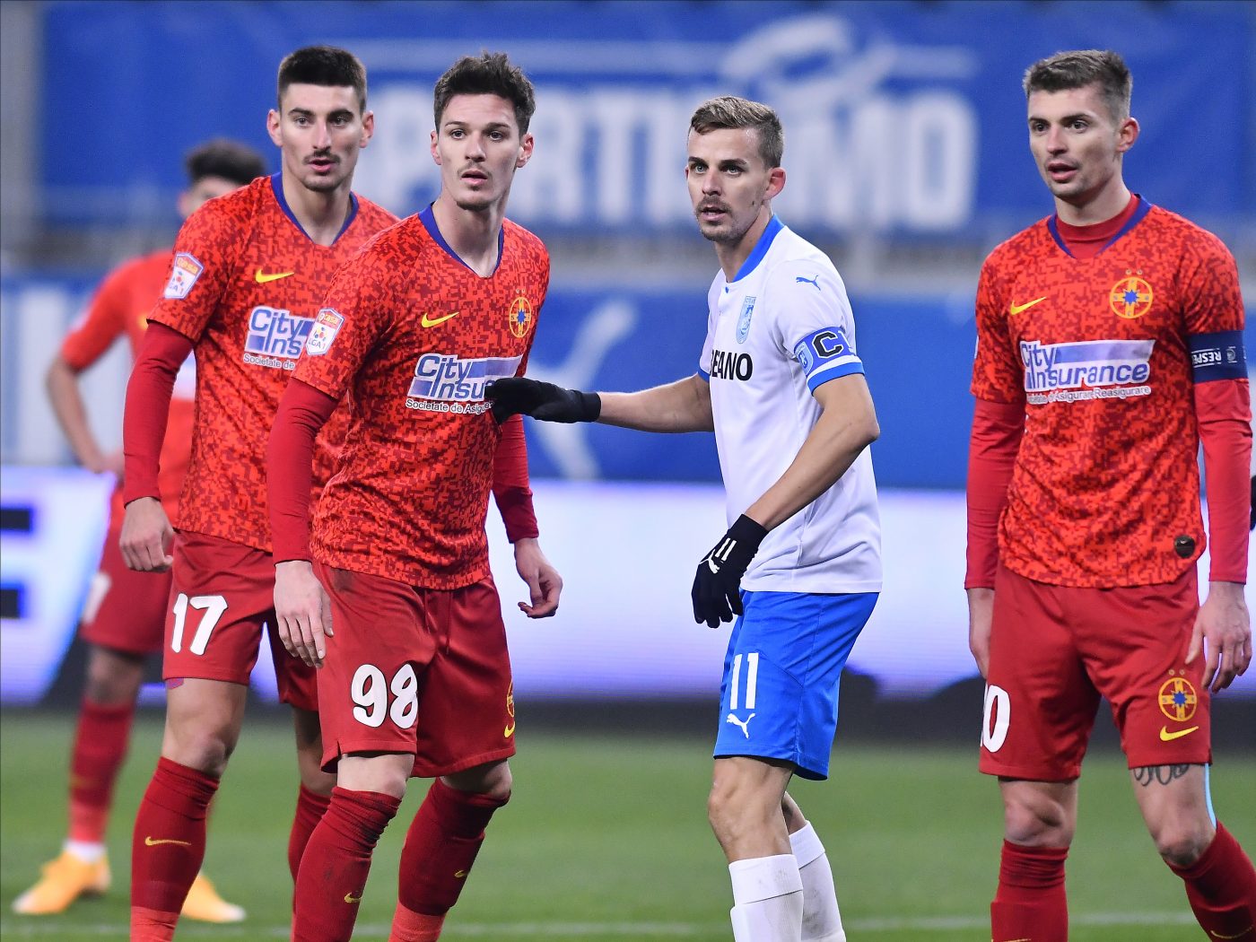 Oltenii, debusolați de forța FCSB: „Ne-au taxat! Ne-am pierdut reperele total!” Nicușor Bancu anunță revanșa Craiovei cu CFR Cluj