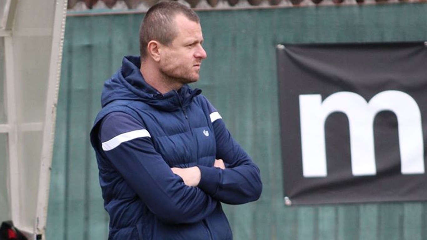 Bobi Verdeș, demis de la echipa din Liga 3 pe care o antrena, deși a dus-o pe locul 2. Fiul primarului, fost fundaș la FC Argeș și ”U” Cluj, favorit să-i ia locul | EXCLUSIV