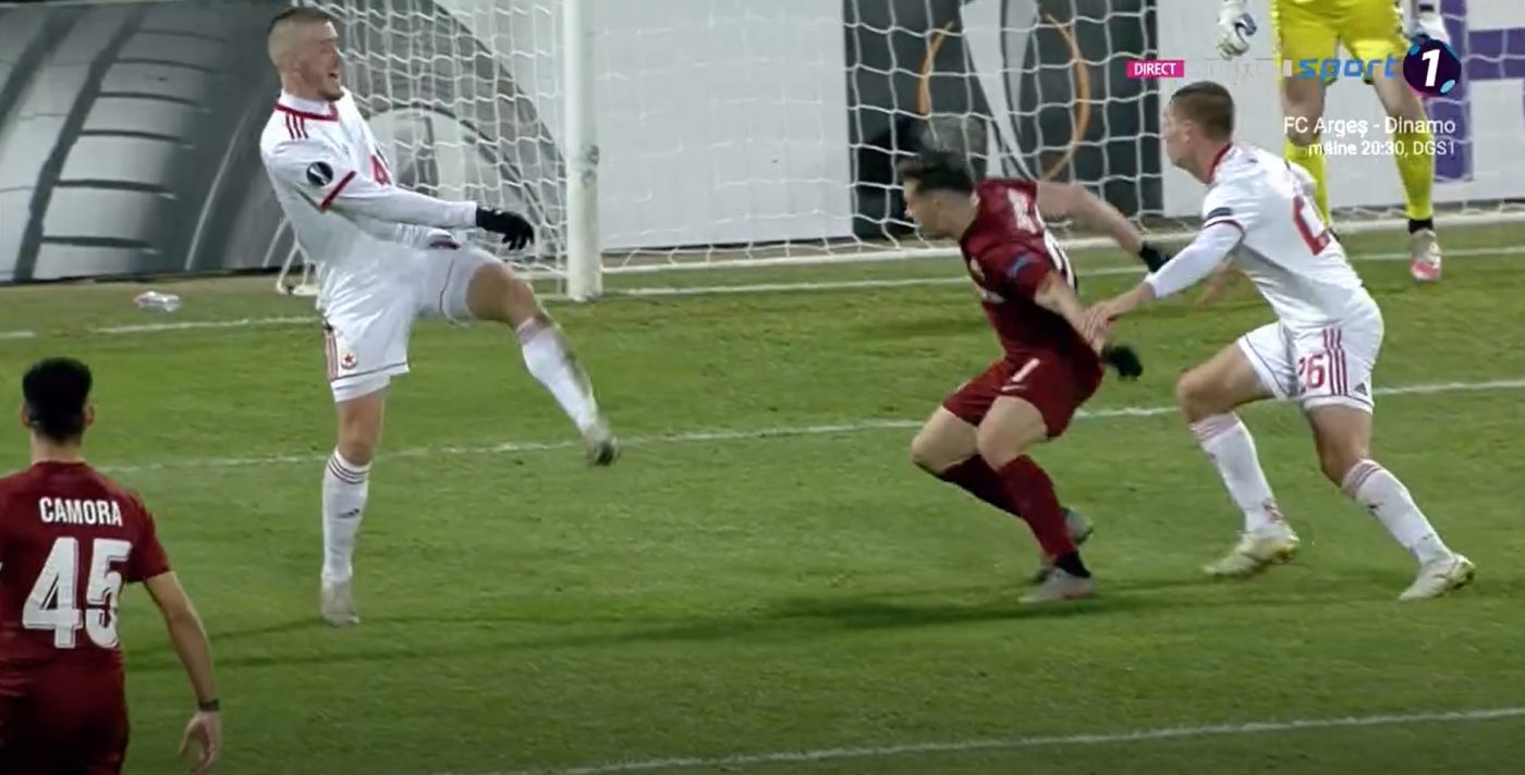 Alex Chipciu, repriză de coșmar cu ȚSKA Sofia! Mijlocașul a izbucnit nervos după ce a fost eliminat: „F***-ți morții mă-tii!” FOTO & VIDEO