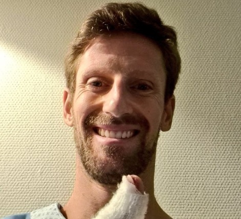 Romain Grosjean, operat la ambele mâini! Care este starea pilotului de Formula 1 după accidentul groaznic de acum trei săptămâni din Bahrain