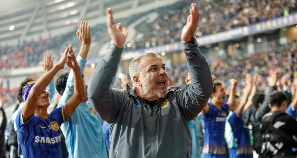 Jiangsu Suning, echipa lui Cosmin Olăroiu, obligată să își schimbe denumirea din viitorul sezon