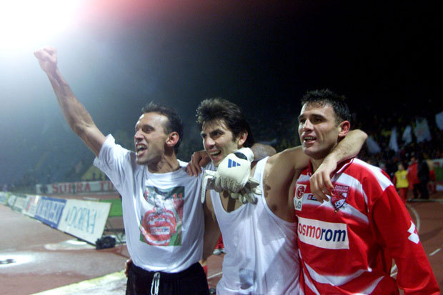 Scandal uriaș la Dinamo. „Papițoiul ăla vrea să fie pe bancă la echipa mare?” Florentin Petre a intervenit