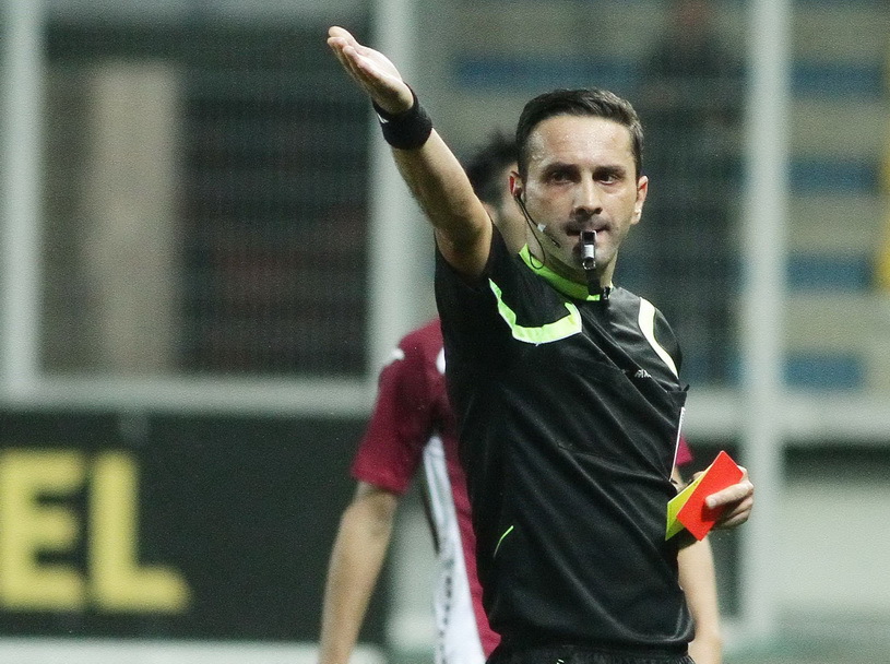 „Ăla negru”, cuvintele șocante rostite de Sebastian Colțescu, fac înconjurul lumii! Ce scrie presa din străinătate despre cazul de rasism declanșat de arbitrul român la PSG – Bașakșehir