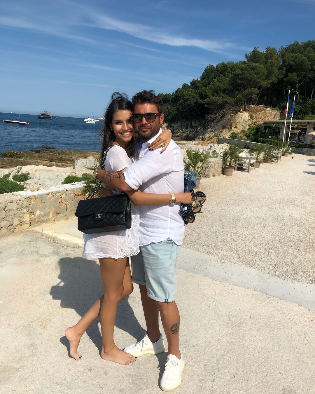 Fabulos! Cum a ajuns Adi Mutu să gătească ardei umpluți și ciorbă de perișoare, la 5 dimineața, pentru frumoasa lui soție Sandra: „Aveam nervi, cinci feluri am gătit”