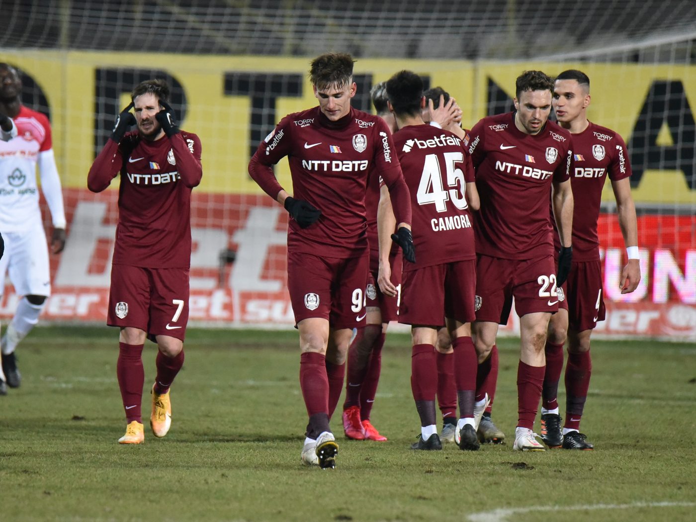 Adrian Păun, critici pentru arbitru, după CFR Cluj – FC Voluntari: „Am avut un gol valabil pe care numai dacă nu vrei nu îl vezi”. Mesaj clar și pentru specialiștii de la TV