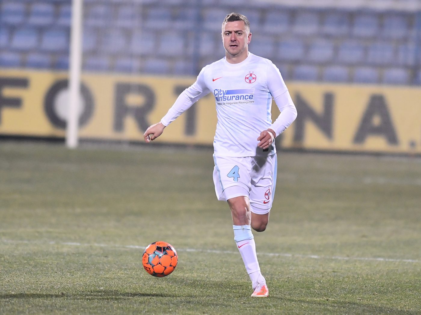 Revenire de ultima oră la FCSB! Accidentarea lui Andrei Miron nu e gravă și a fost luat în lot pentru duelul cu FC Argeș | EXCLUSIV