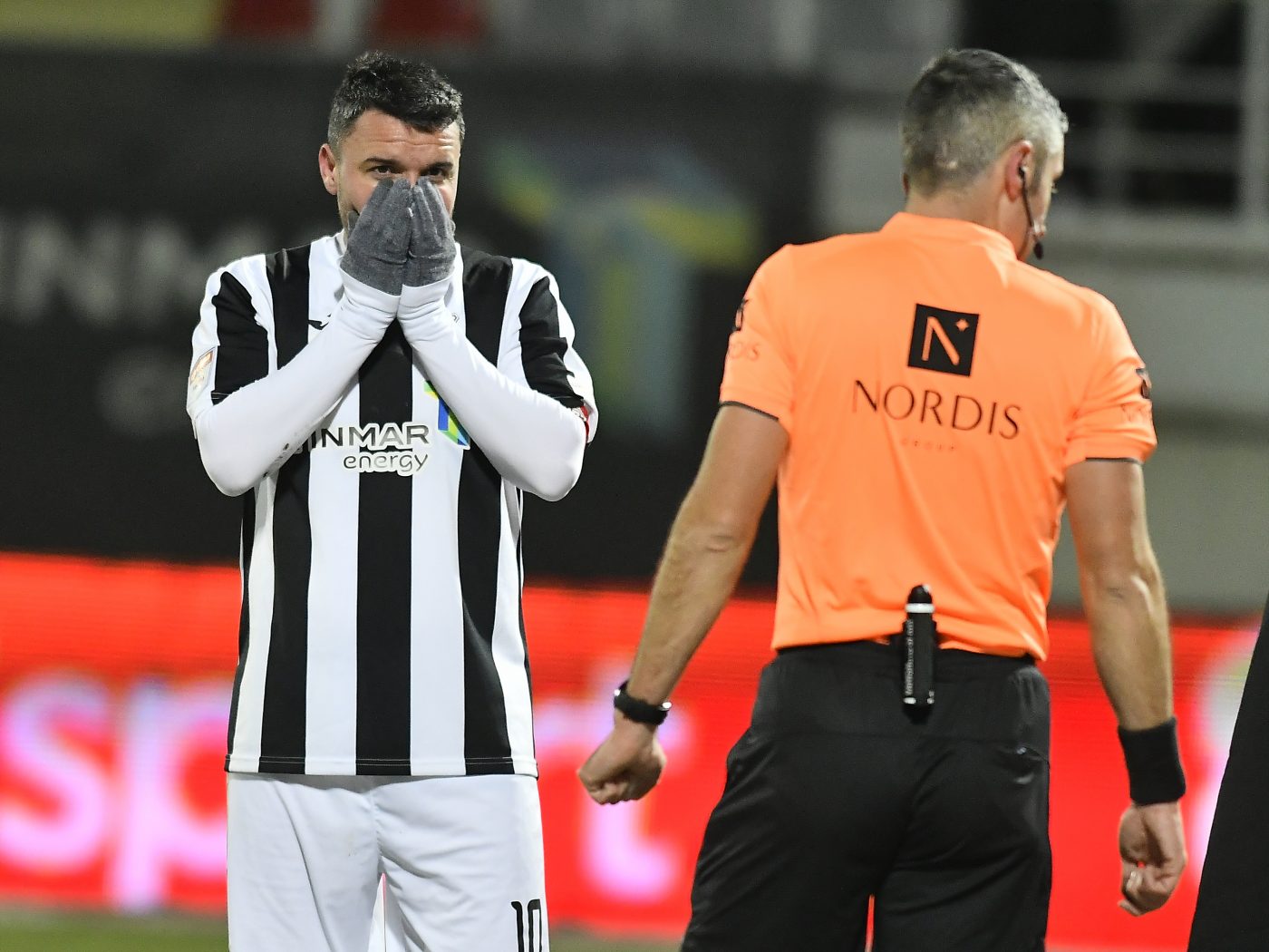 Gigi Becali îl poate pierde pe Constantin Budescu! Dan Petrescu vrea să îl transfere la Kayserispor, după ce l-a ratat pe Damjan Djokovic