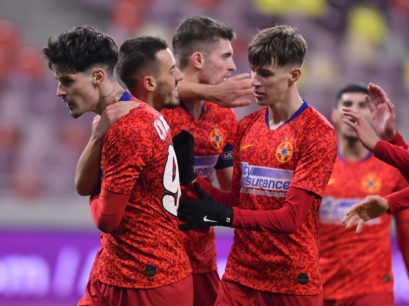 „Mi-aş dori să câştige un campionat!”. Jean Vlădoiu, „fermecat” de jucătorii lui FCSB