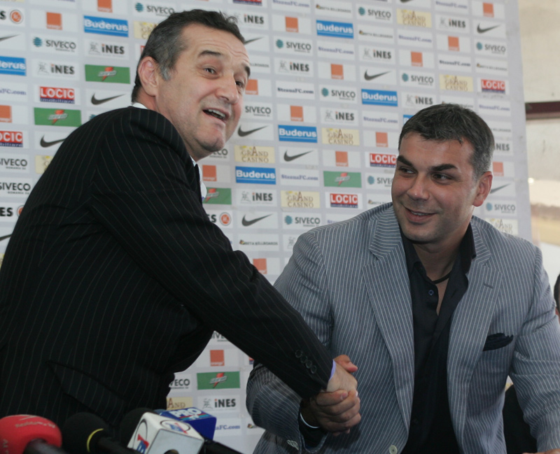 Cosmin Olăroiu, dezvăluiri despre „implicarea” lui Gigi Becali la echipă: „Face parte din fișa postului să lucrezi cu patronul!” + Ce relație avea cu finanțatorul lui FCSB