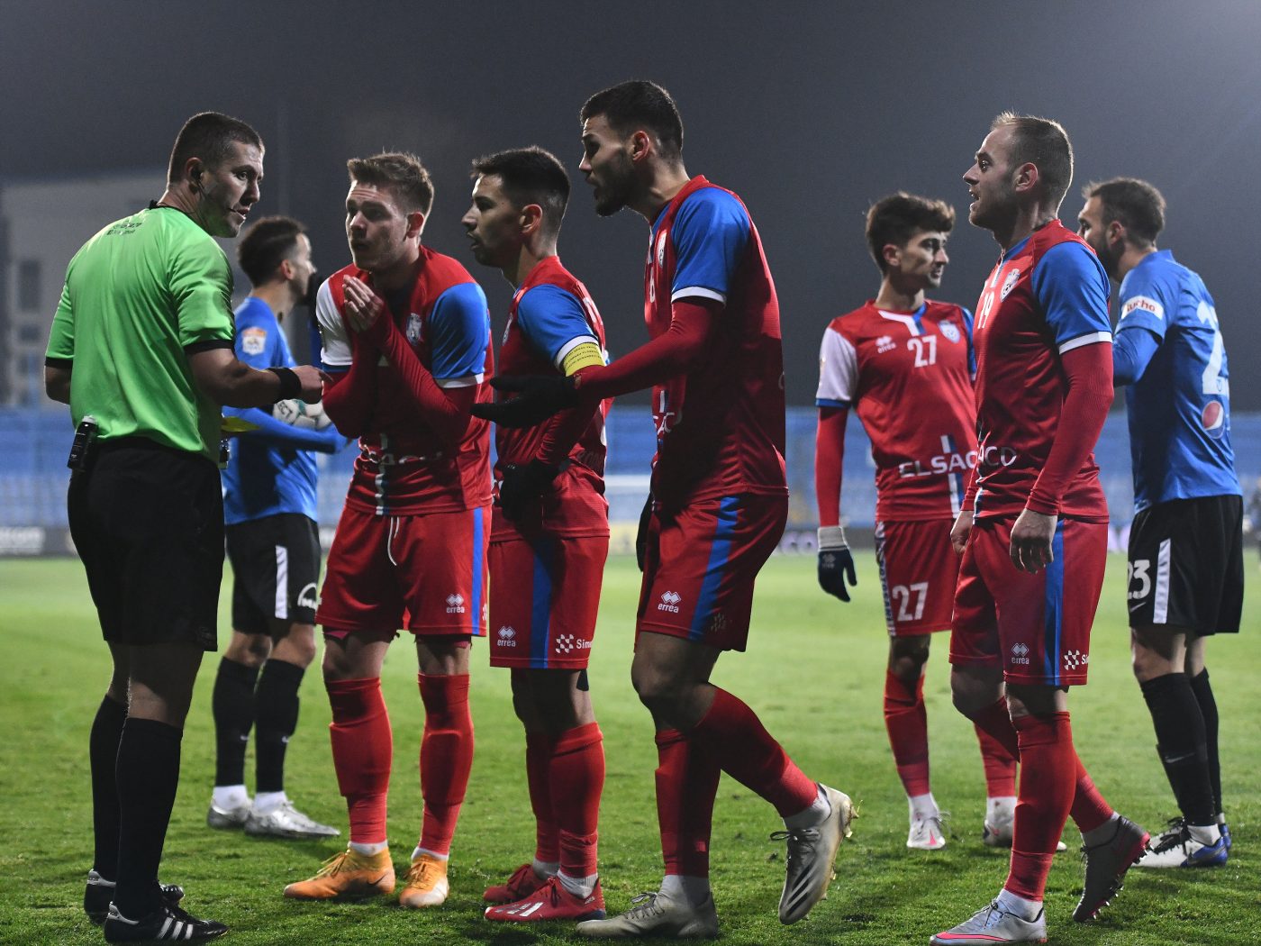Ce fotbaliști au îmbrăcat tricoul ambelor echipe: FCSB și FC Botoșani! Andrei Patache intră azi în istoria moldovenilor