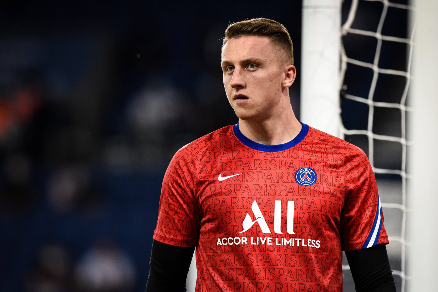 Situația de la Dinamo sperie pe toată lumea! „Câinii” forțau împrumutul unui portar de la PSG, dar acesta a ales să joace în Ligue 2