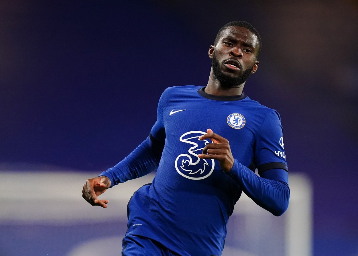 „Diavolii” vor cu orice preț să ia titlul în acest sezon: AC Milan insistă pentru transferul lui Fikayo Tomori, de la Chelsea!