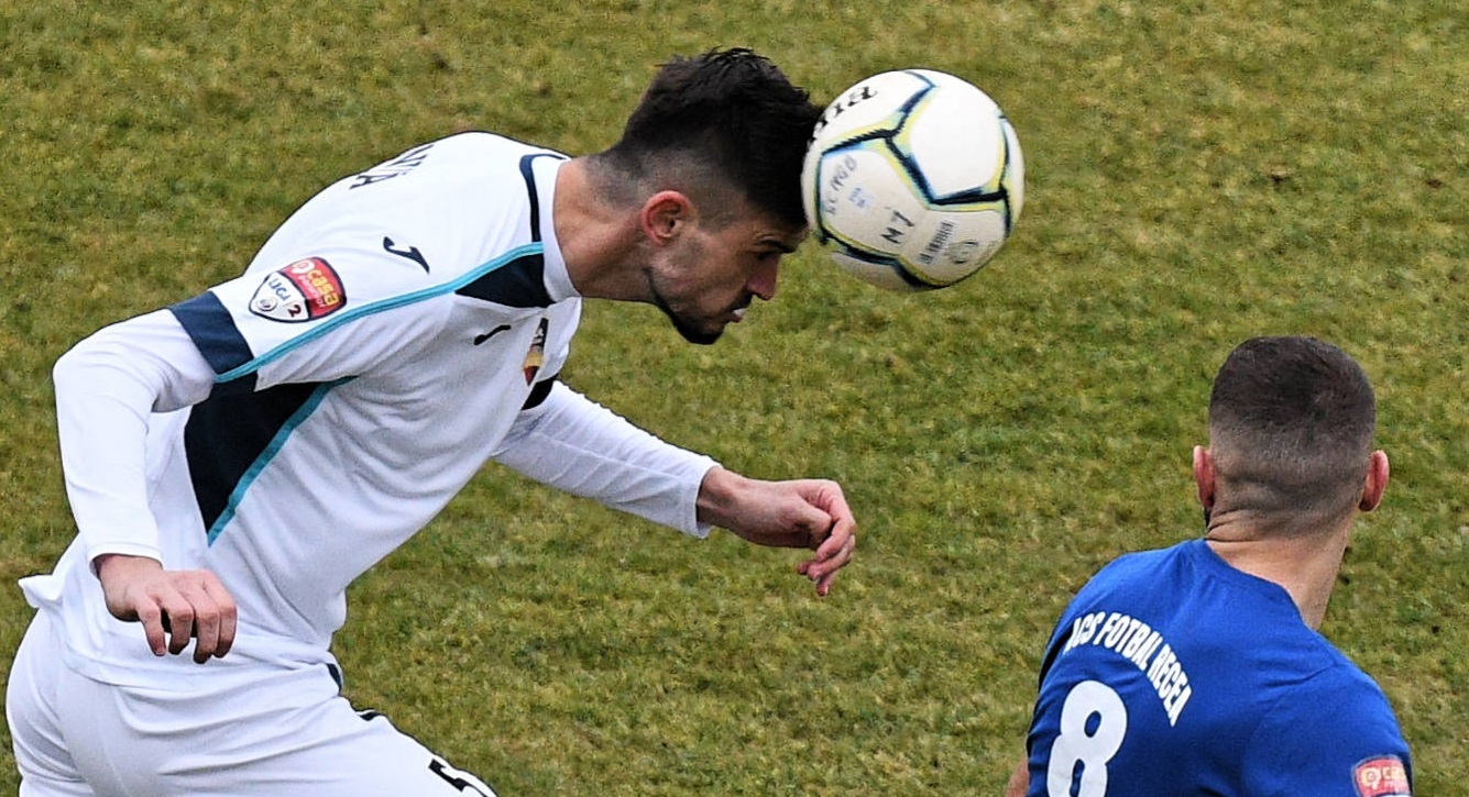 Gloria Buzău a luat o măsură drastică după dezvăluirile incendiare ale ProSport! Fotbalistul parior Marius Ioniță, aproape de finalul carierei?