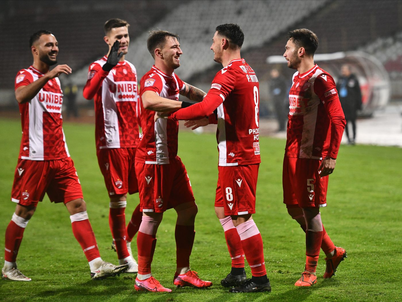 Un rival al lui Dinamo, sfaturi pentru „câini”. „Dinamo se salvează 100% cu Nicolae Badea!” Ce spune despre situația din „Groapă”. „Râde toată lumea!”
