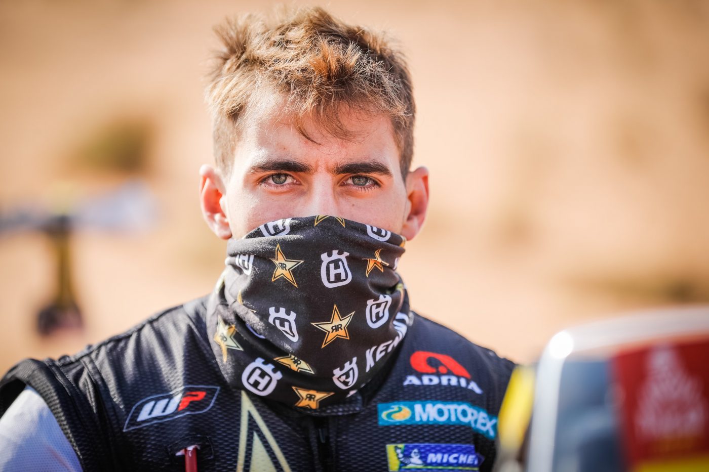 Emanuel Gyenes, victorie mare în Raliul Dakar! Benavides și Price, transportați cu elicopterul la spital