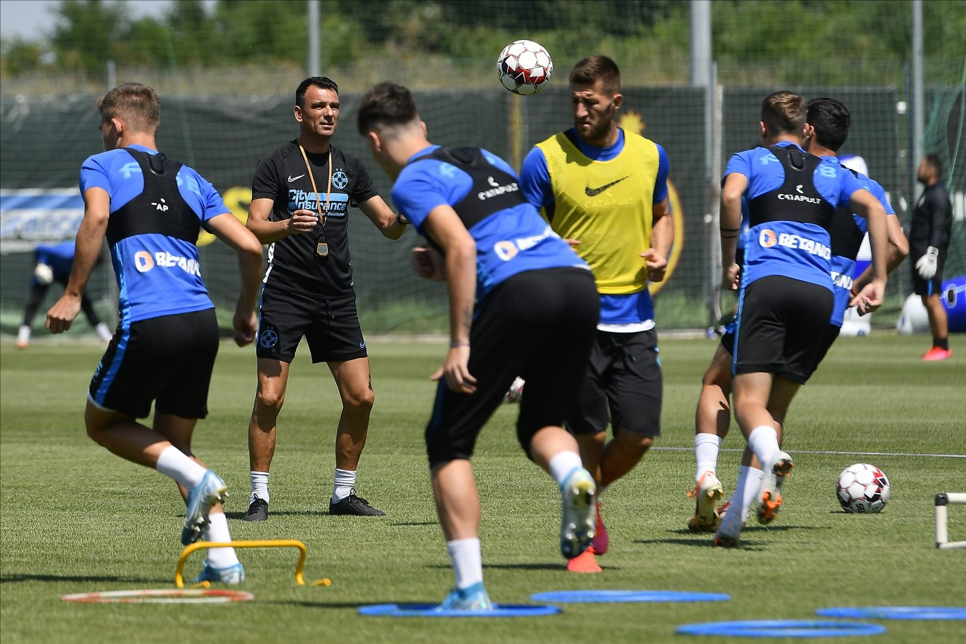 LPF, prima reacție după ce FCSB a fost acuzată că a „fentat” carantina. „Se va analiza!”