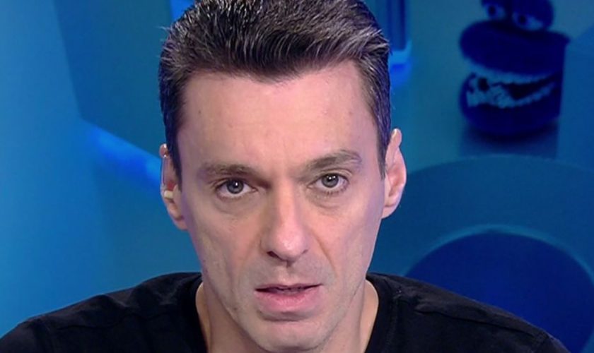 Mircea Badea, reacție dură după ce Marius Șumudică a fost numit „țigan”. „Suntem niște mămăligi care se c**ă în fundul curții!”