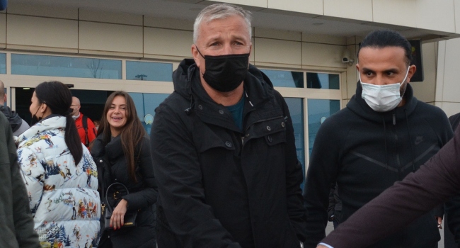 Dan Petrescu a vorbit despre Celtic la revenirea în România: „Nu mai merg niciodată la o echipă de pe ultimul loc!” De de a plecat de la Kayserispor + Ce urmează pentru antrenor