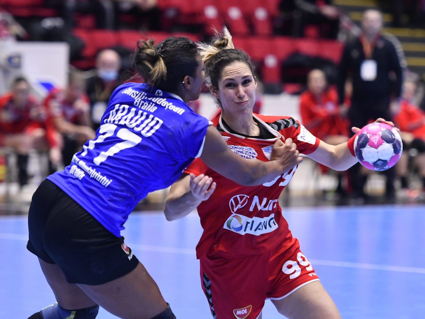 SCM Rm. Vâlcea și Minaur Baia Mare, victorii importante în etapa a 8-a în Liga Florilor. Eroina zilei vine însă de la Ploiești: Loredana Vartic